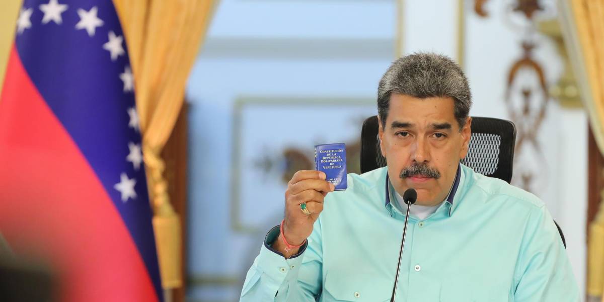 El Gobierno venezolano acusa a la mafia albanesa en Ecuador y a Machado de plan contra comicios