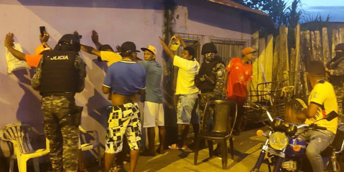 La Policía presenta incautación de droga en Guayaquil como resultado del estado de excepción en otras ciudades