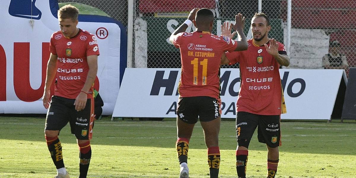 Deportivo Cuenca, con gol de Lucas Mancinelli, venció a Macará en Ambato