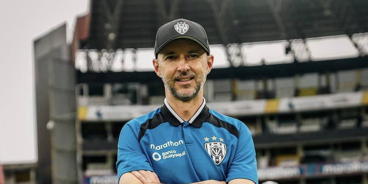 Independiente del Valle analiza la continuidad de Javier Rabanal como su entrenador para el 2026