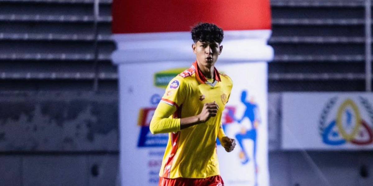 El Bayern Munich considera a Virgilio Olaya como el nuevo Piero Hincapié y quiere ficharlo