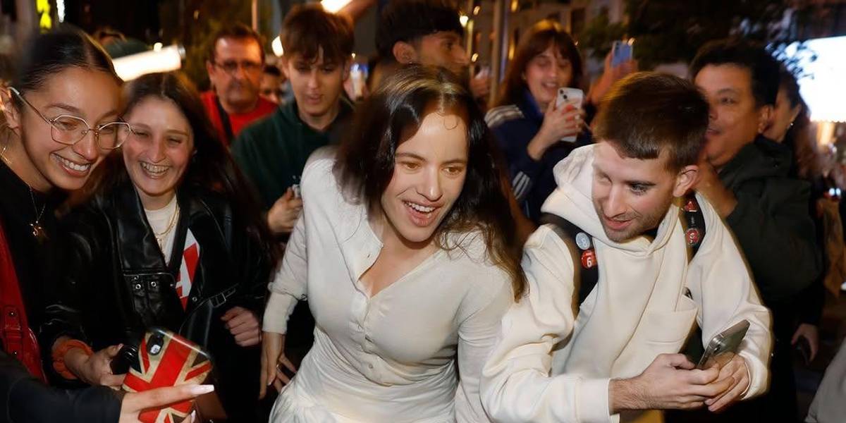 Rosalía podría enfrentar una multa de hasta USD 600 mil por el caos en la presentación de Lux