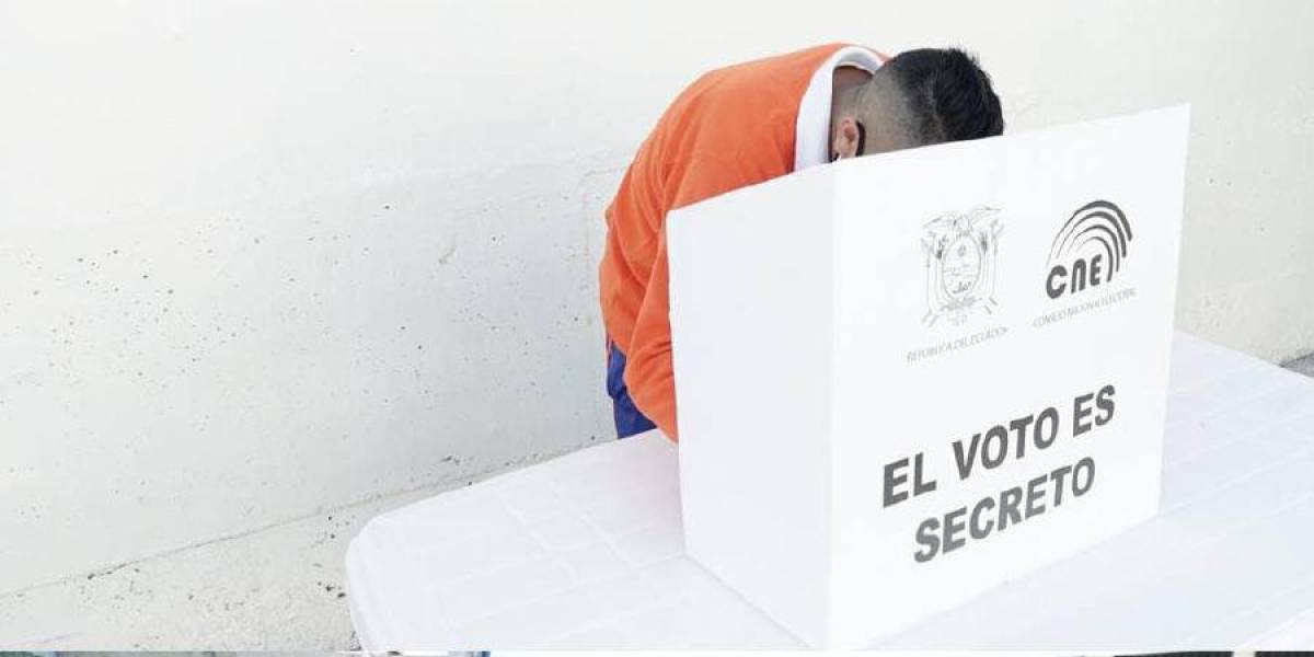 Elecciones Ecuador 2023: 4 756 presos sin sentencia están habilitados para votar en 39 centros de rehabilitación social