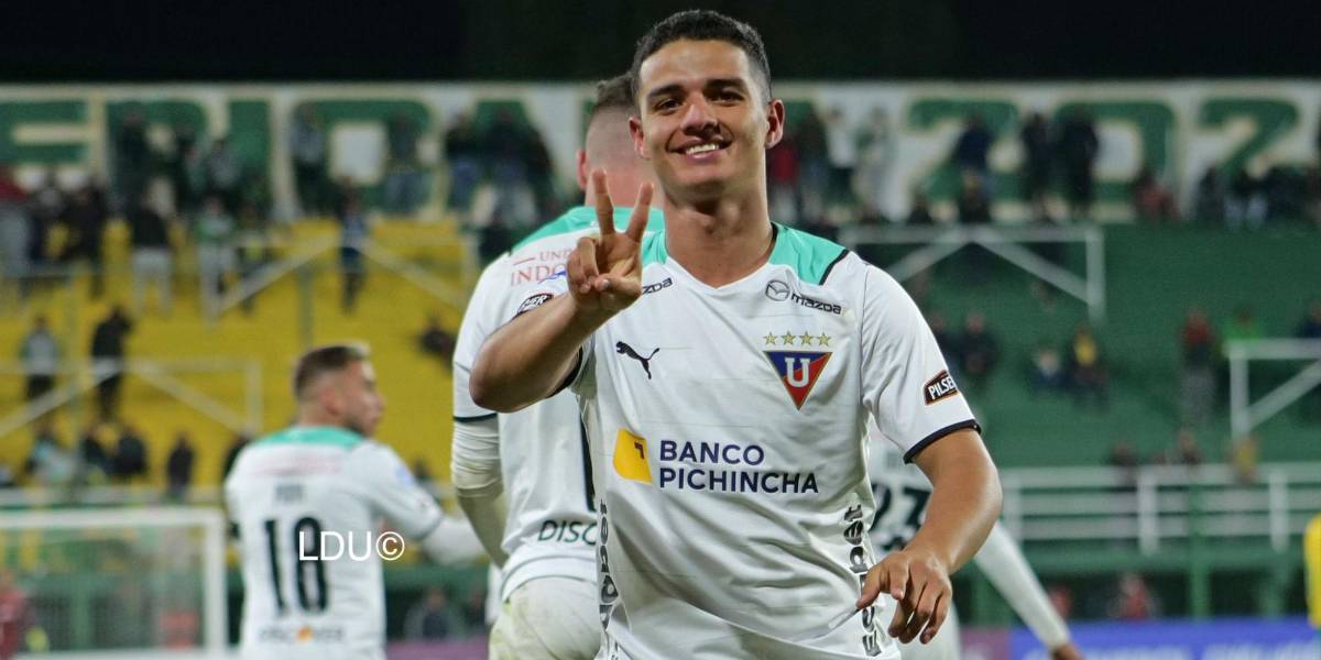 Alvarado se sumó al comentario de Díaz respecto a su deseo de ser parte de la 'Tri' en el Mundial