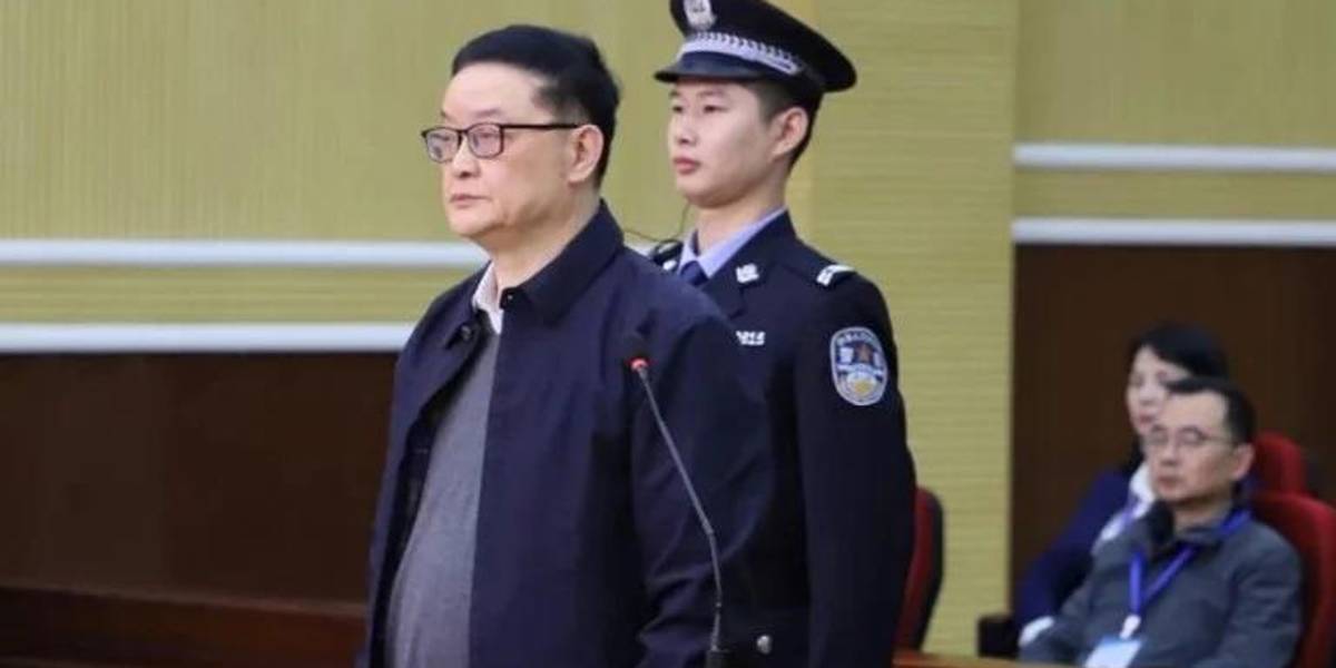 Condenan a 11 años de prisión a exvicepresidente de Asociación China de Fútbol por aceptar sobornos