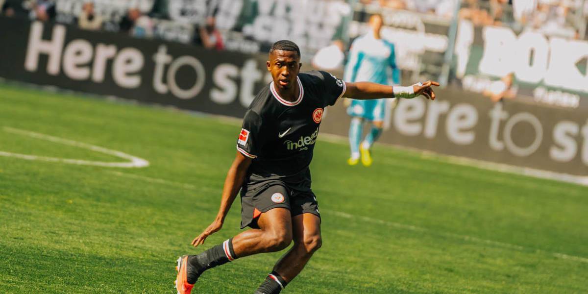 El Eintracht Frankfurt de William Pacho asegura el pase a la Europa League