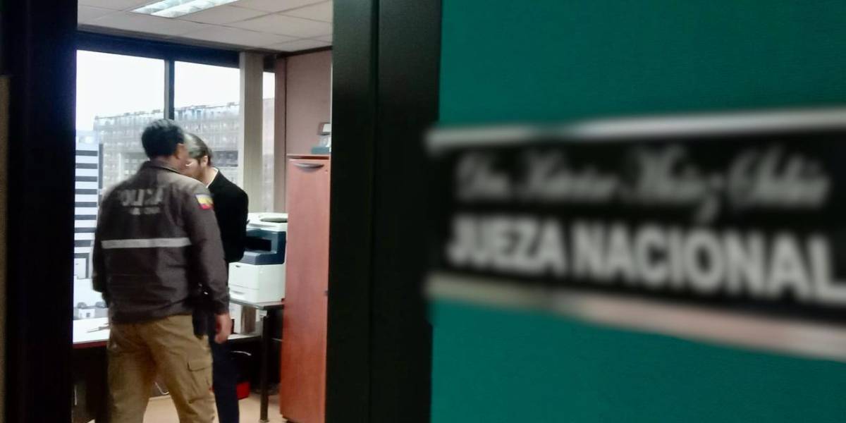 Jueces de Ecuador califican allanamientos en la Corte Nacional como una afrenta directa a la independencia judicial