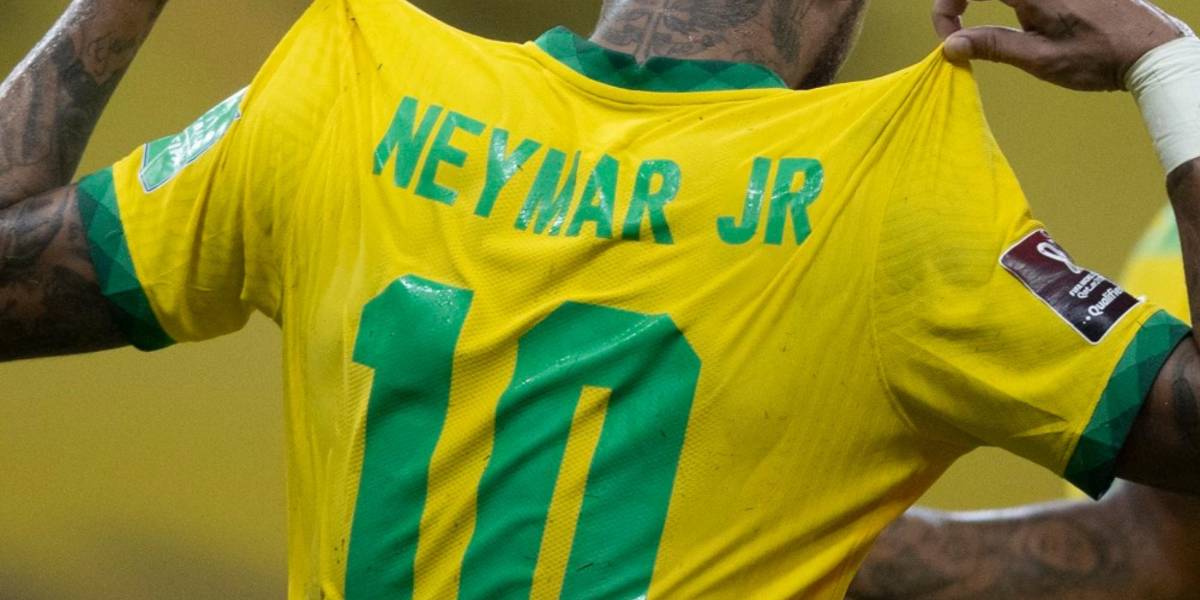 Selección brasileña presenta la camiseta con la que disputará el Mundial de Catar
