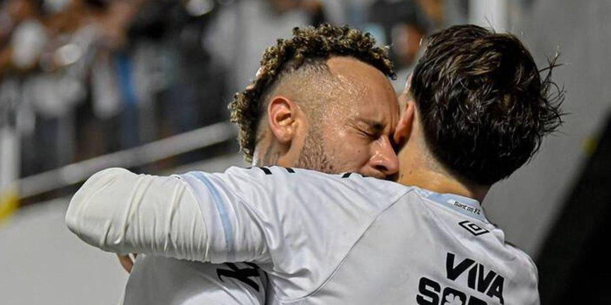 Santos vence al Palmeiras y respira de la zona de descenso