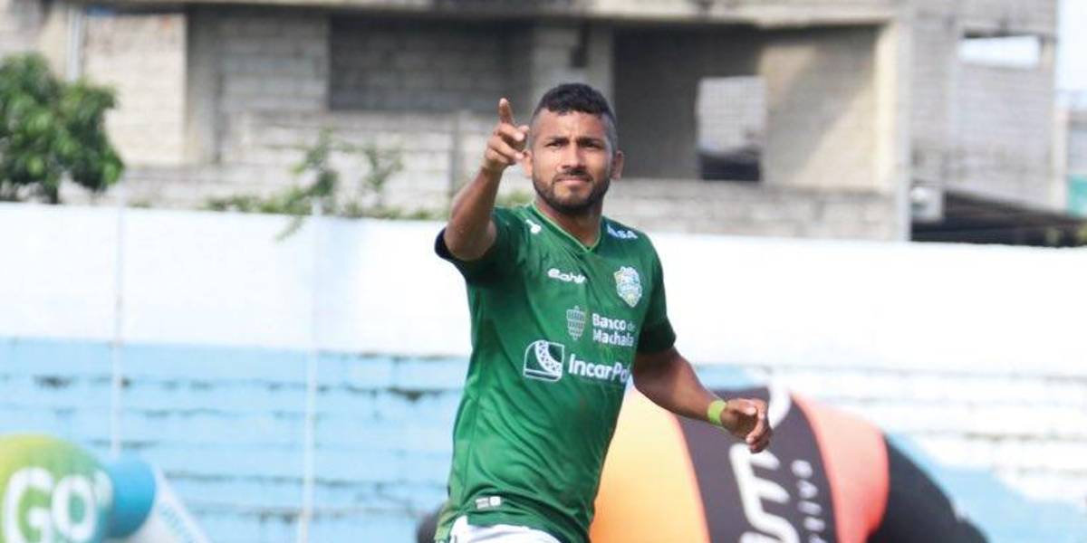 Orense y Macará empatan en Machala