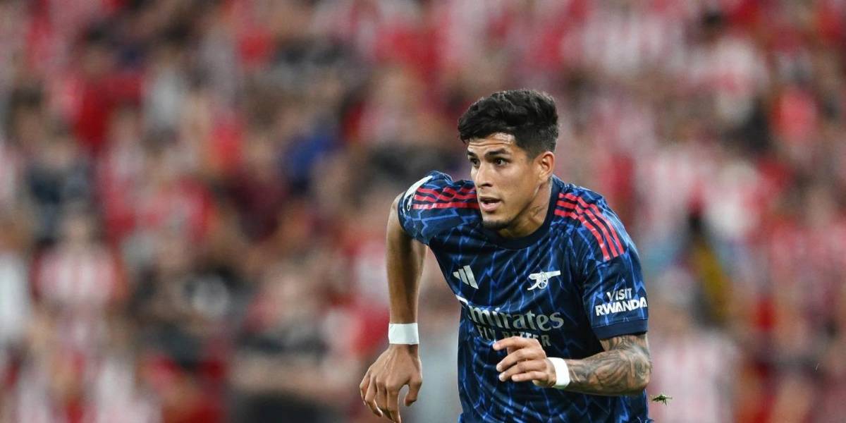 Piero Hincapié ganó todos sus duelos ante el Slavia por Champions League y marca un récord en el Arsenal