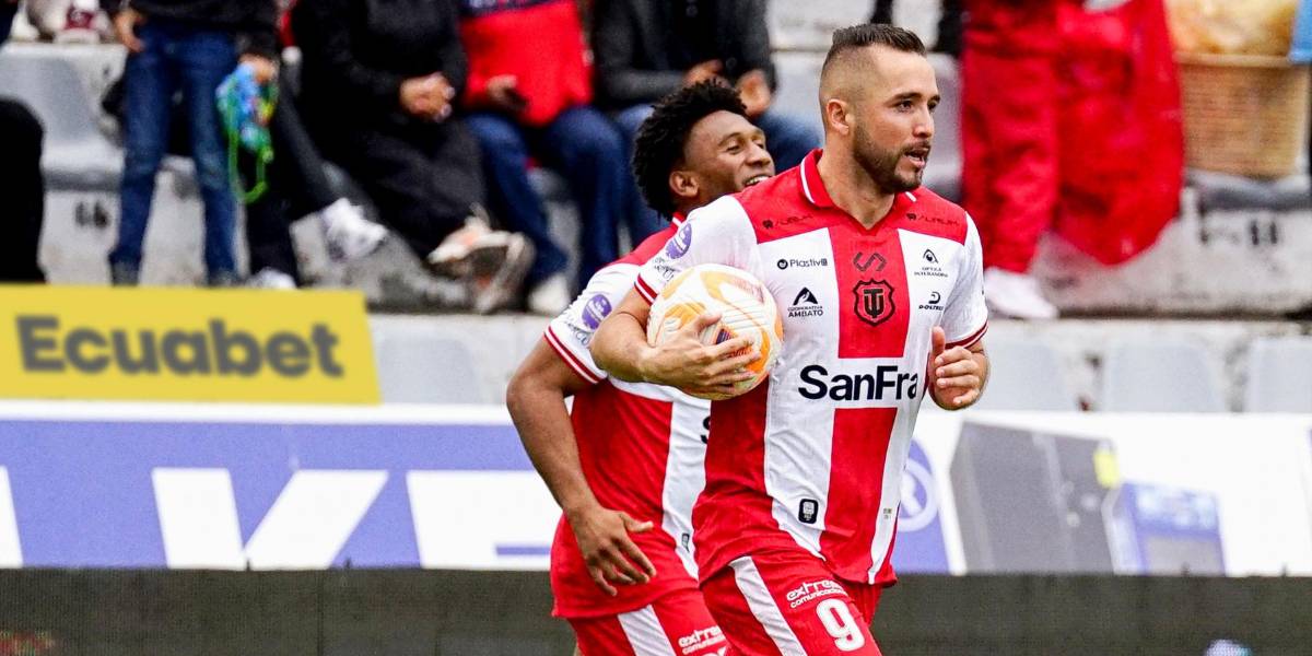 Técnico Universitario, con doblete de Jean Carlos Blanco, venció al Manta FC en Ambato