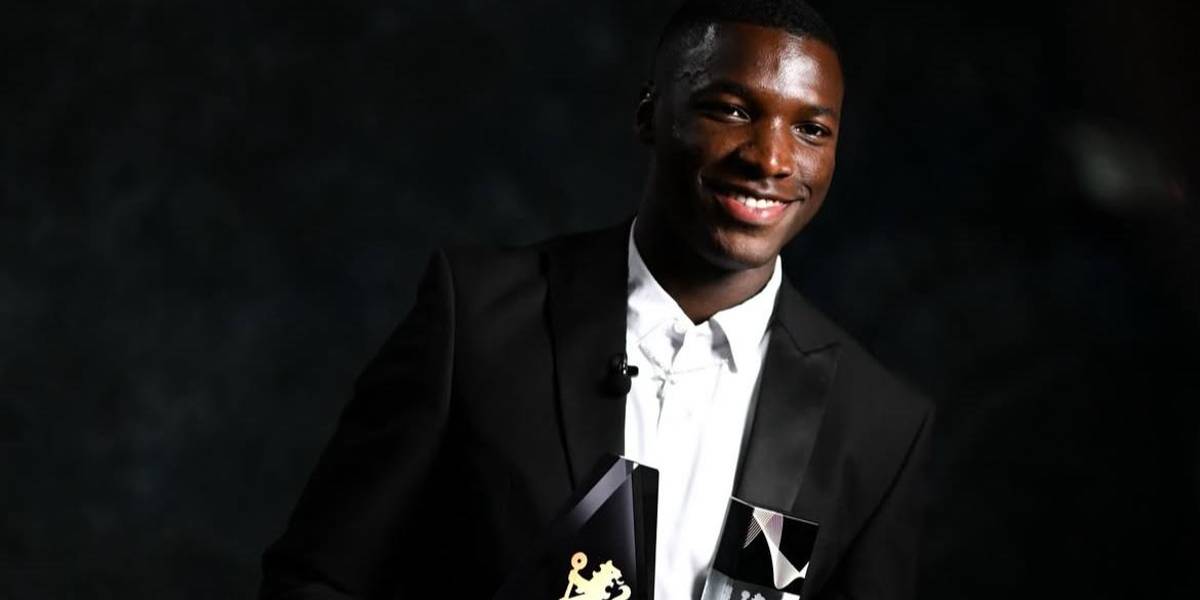 Moisés Caicedo es el mejor del año en Chelsea: así votaron sus compañeros
