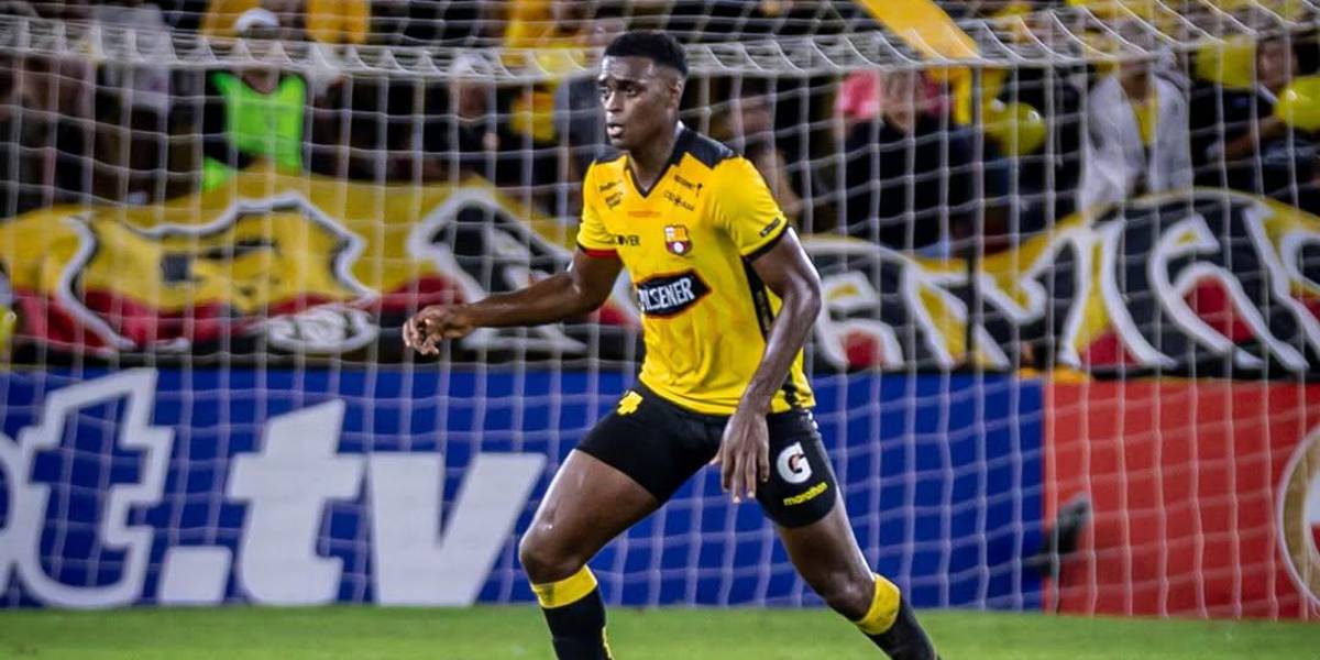 Alex Rangel es duda para el partido contra Corinthians