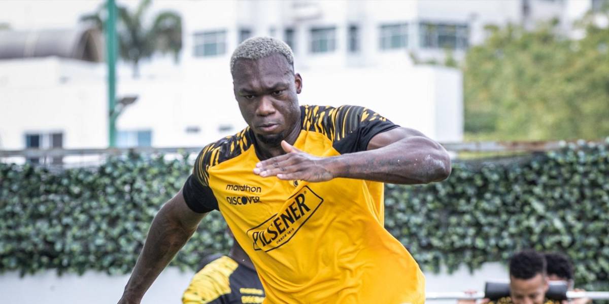 Felipe Caicedo realiza trabajos diferenciados con Barcelona SC