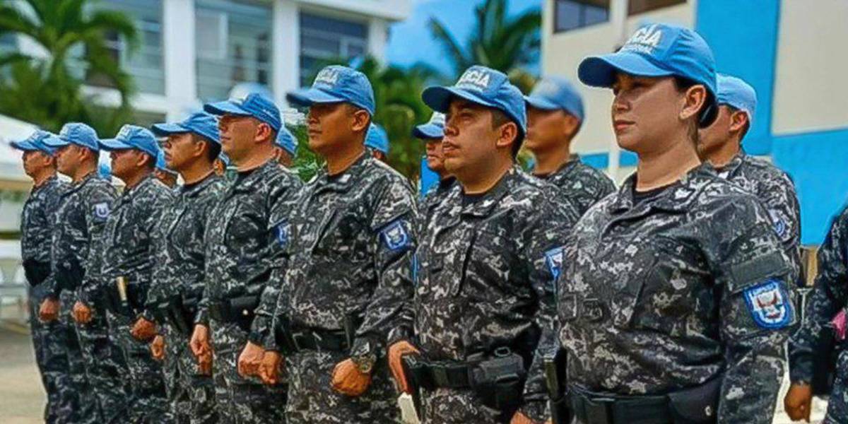 50 cascos azules apoyarán a los damnificados del sismo en Esmeraldas