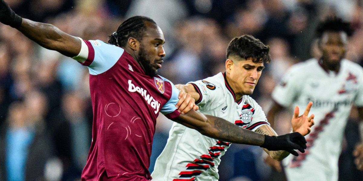 El Bayer Leverkusen, con Piero Hincapié de titular, clasificó a las semifinales de la Europa League