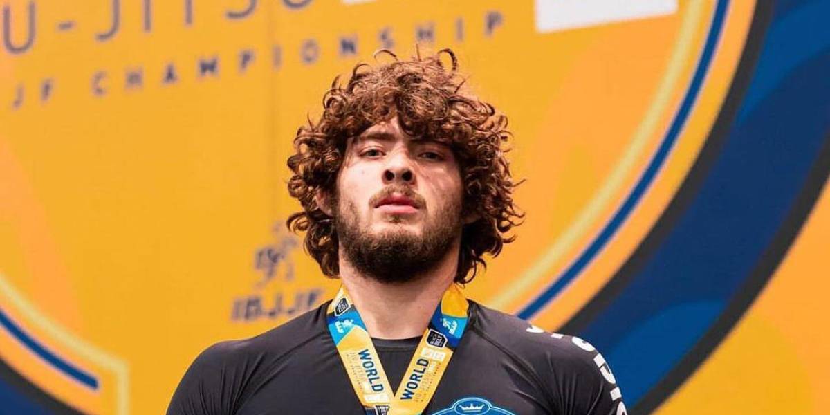 El ecuatoriano Roberto Jiménez se proclama campeón mundial de Jiu Jitsu brasileño