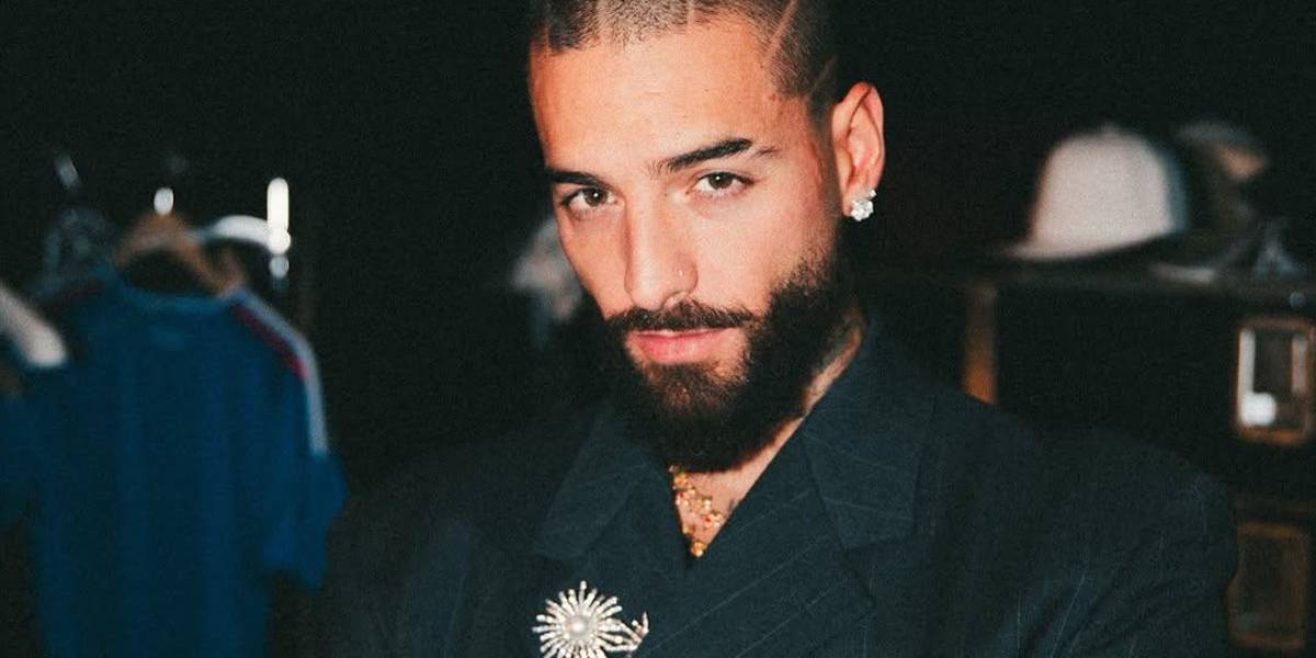 Maluma detiene concierto en México para regañar a fan que llevó a su bebé