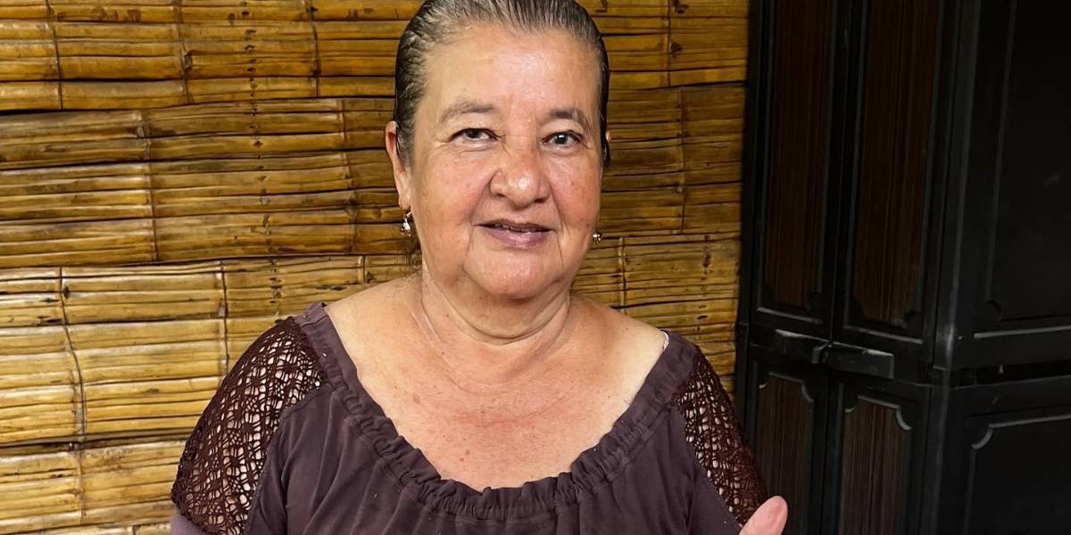 ¡Orgullo Ecuatoriano! Nievita Zambrano y su caldo de gallina criolla conquistan TasteAtlas