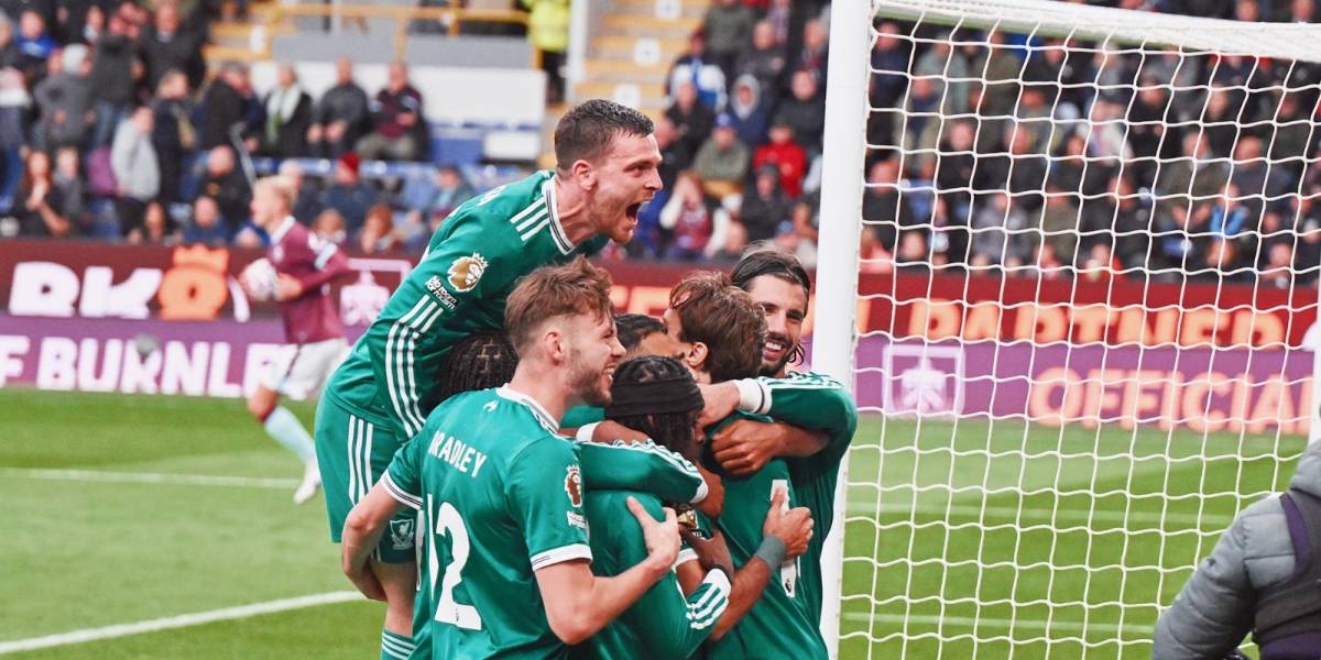 Liverpool se impuso al Burnley con un penal en la última jugada del partido