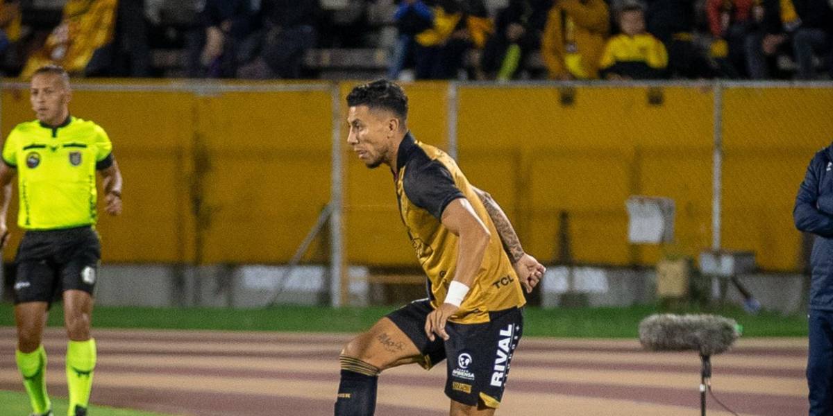 Joao Rojas, feliz con la propuesta de Ariel Holan en Barcelona