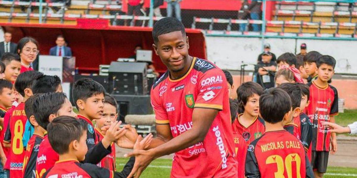 Mayer, hijo de Edison Méndez, busca escribir su propia historia en el fútbol ecuatoriano