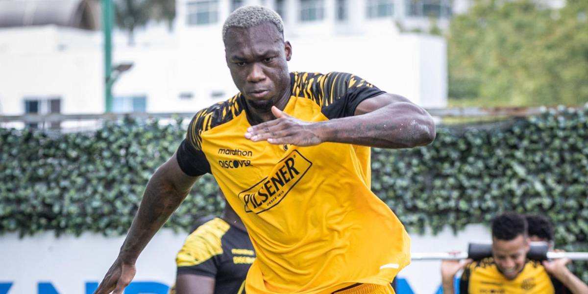 Felipe Caicedo está recuperado y regresaría ante Independiente del Valle