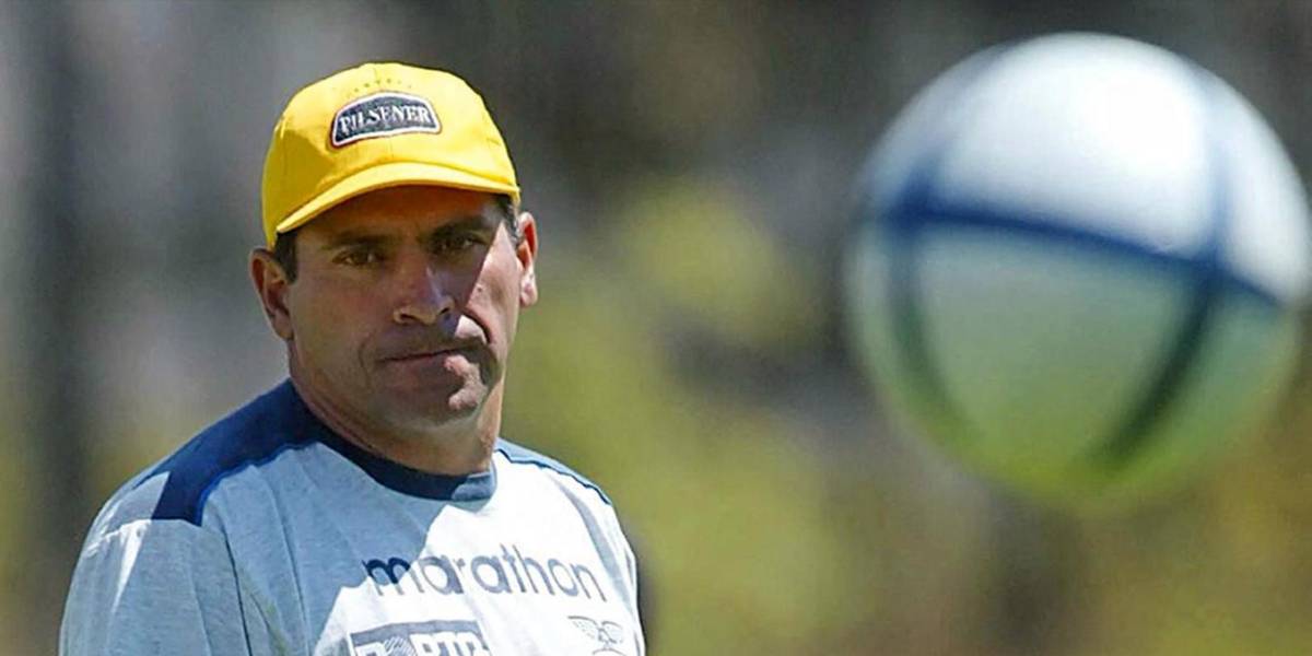 Luis Fernando Suárez: Se me fue Armando Osma que me hizo crecer mucho como entrenador