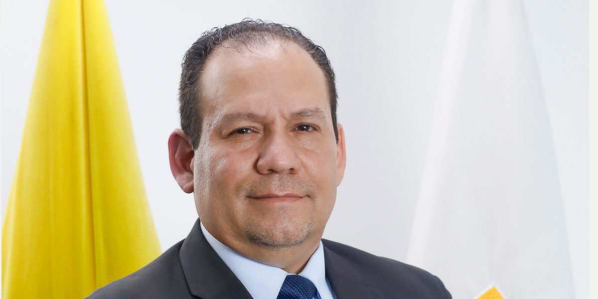 Alan Sierra es el director de la UAFE del gobierno de Daniel Noboa, institución que investiga el lavado de activos en Ecuador