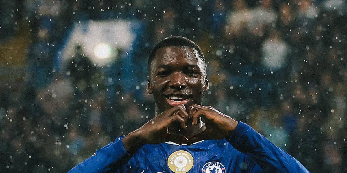 Moisés Caicedo lideró triunfo del Chelsea sobre el Tottenham por la Premier League