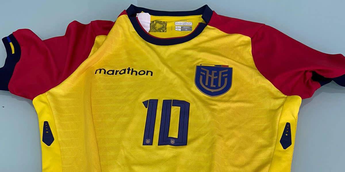 Hinchas filtran supuestas camisetas de la selección para el Mundial