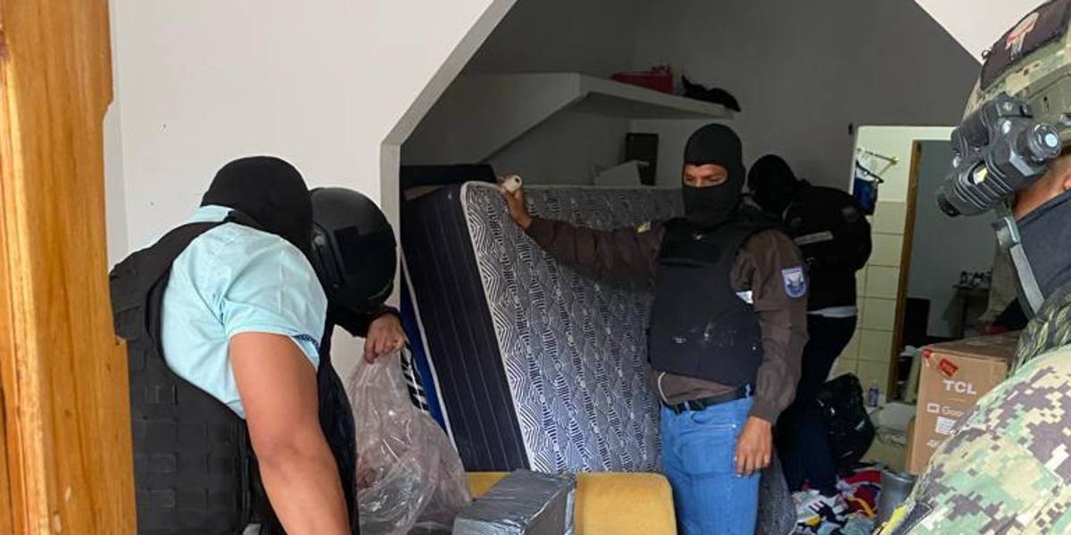 Droga y armas encontró la Policía en la casa de alias Fito