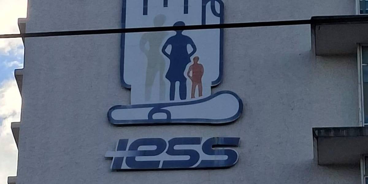 Edgar Lama afirma que la Revolución Ciudadana ha descontextualizado la información sobre la glosa del IESS