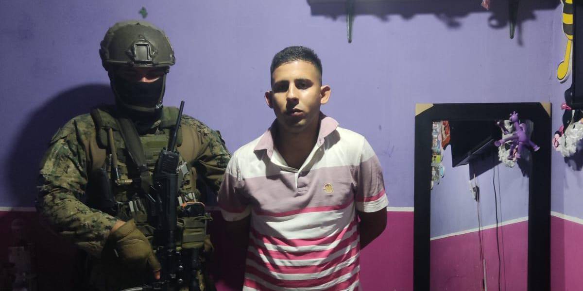 Alias El Gato, presunto integrante de los Lobos, fue capturado en Manabí