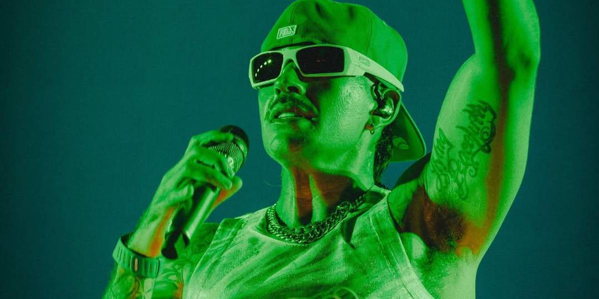 Así se ve el Ferxxo Green, el color que Pantone hizo oficial para Feid