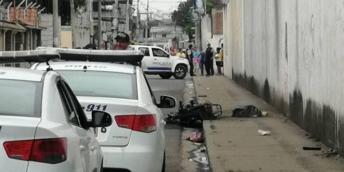 Restos humanos fueron quemados en una acera de Puerto Bolívar, en Machala