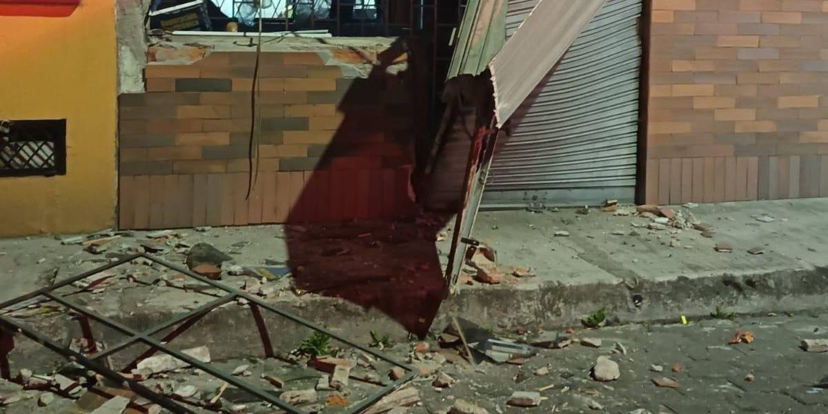 Una persona resultó herida tras una deflagración al interior de una vivienda, en el sur