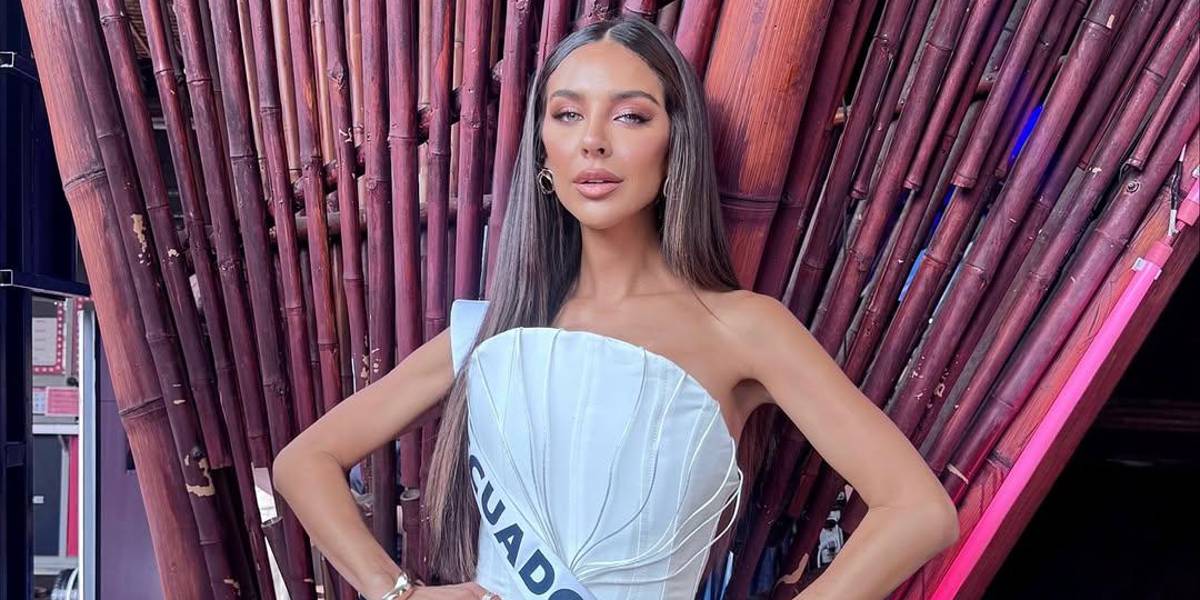 Nadia Mejía sorprende en Miss Universo con un traje hecho de conchas de Esmeraldas.