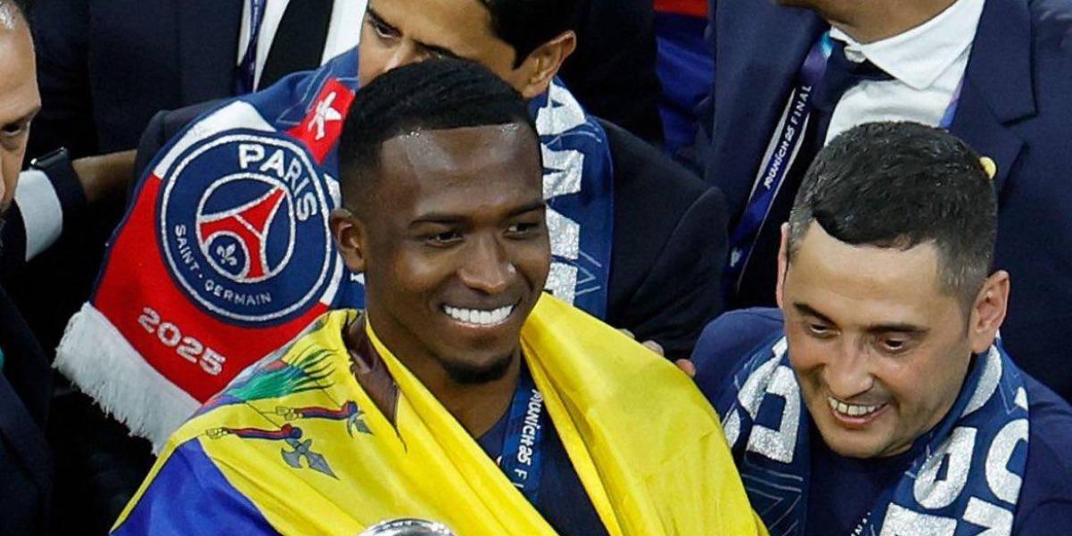 Willian Pacho: Estoy muy feliz y en unos días regreso a Ecuador para disfrutar también con ellos