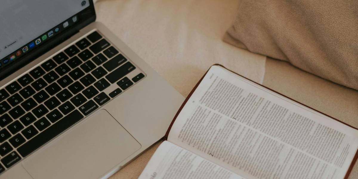 Chatbots religiosos ofrecen consuelo y apoyo emocional, pero también generan críticas