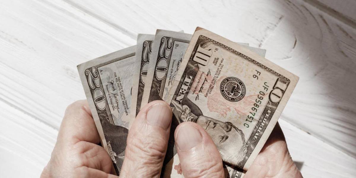 Conoce las formas de pedir la devolución del IVA para adultos mayores y personas con discapacidad