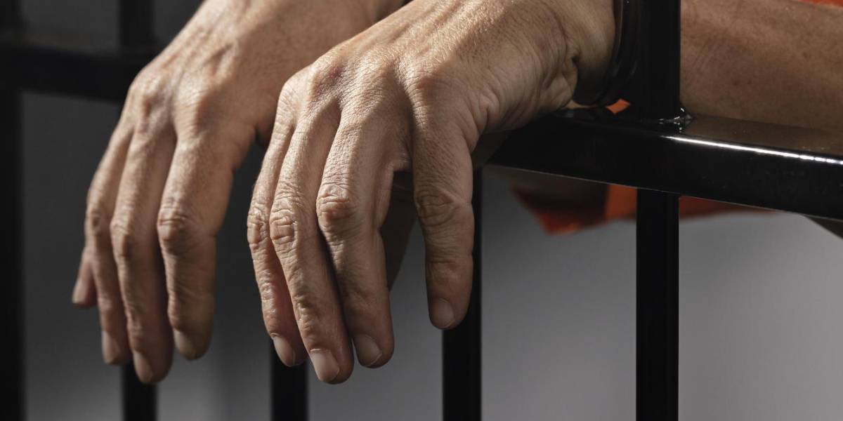 A cinco personas les dieron prisión preventiva por presunto secuestro extorsivo en Manta