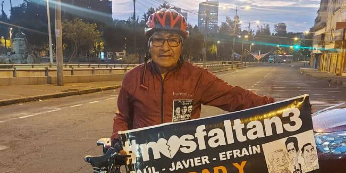 Familiares de los periodistas asesinados de El Comercio piden a Lasso que cumpla su palabra y desclasifique la información