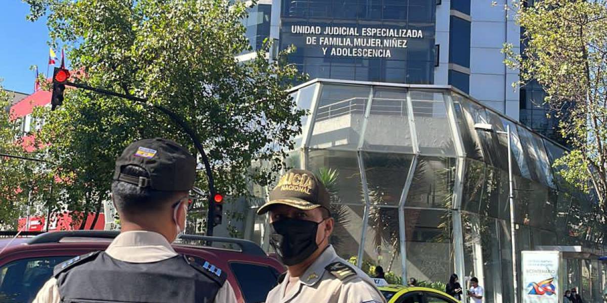 Amenaza bomba en unidad judicial de La Mariscal en Quito