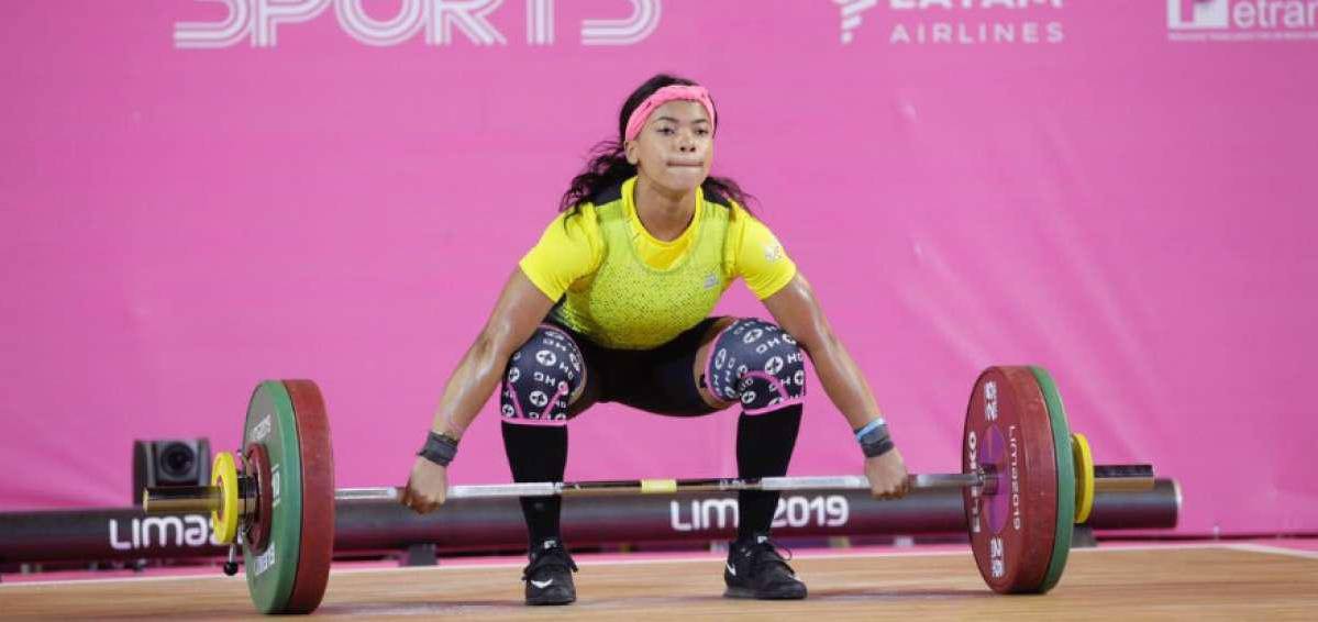 La pesista Angie Palacios consigue diploma olímpico en los 64 kg de Tokyo 2020