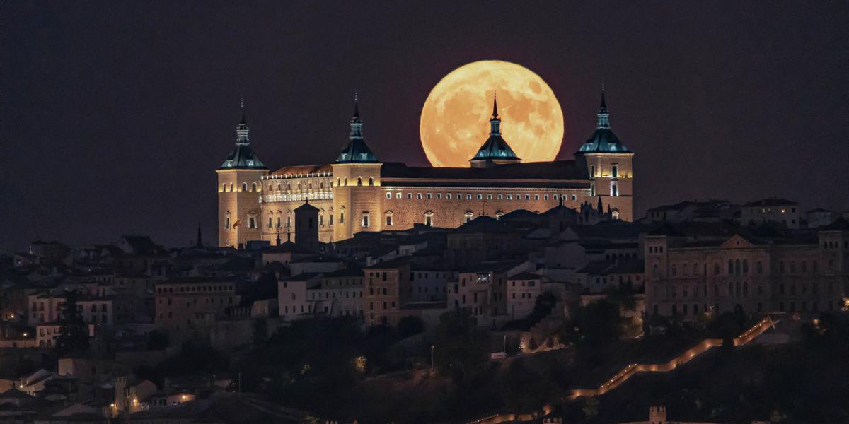 Luna de Esturión: así se vio la superluna en el firmamento este 1 de agosto