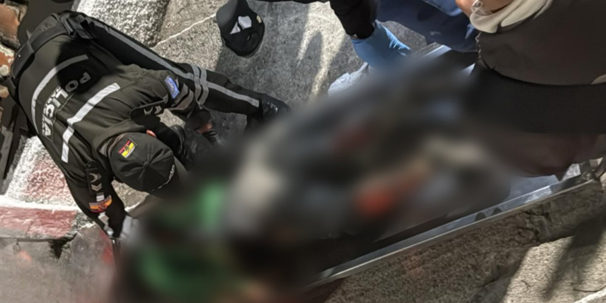 Ambato: sospechoso de robar un tanque de gas amenazó con arma blanca a un policía y fue abatido