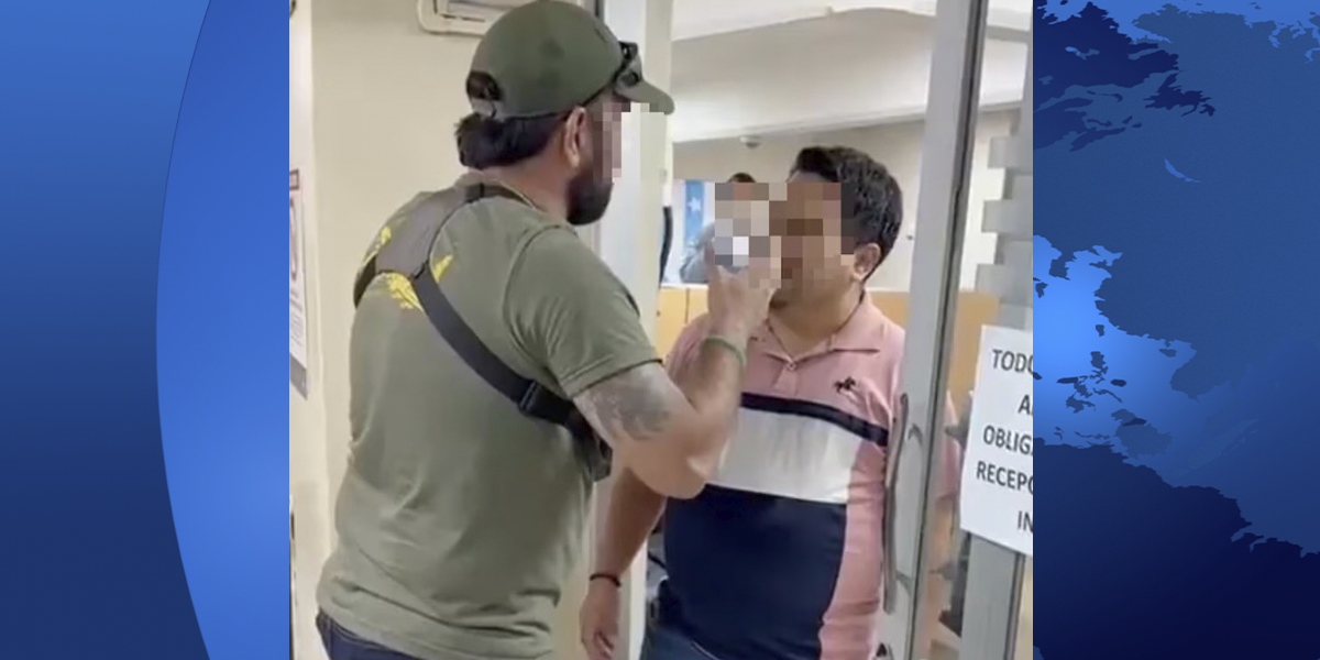 Un funcionario acusado de pedir coimas fue encarado por el jefe de seguridad de Guayaquil