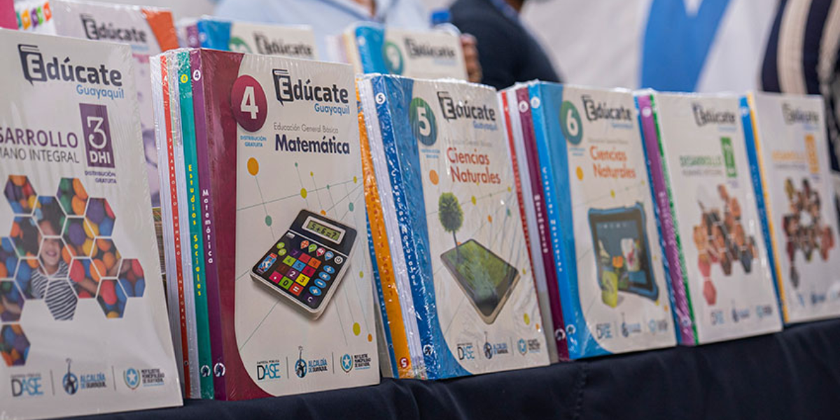 Municipio de Guayaquil retoma la entrega de libros y textos gratuitos para este nuevo ciclo escolar 2024-2025